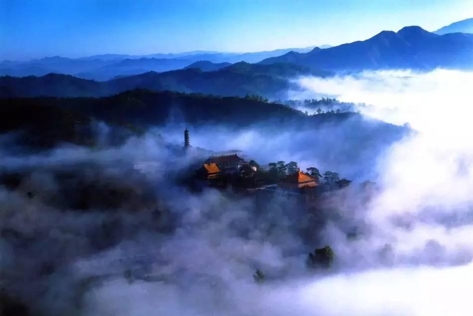 古人建房时说：“日不晒根，口不吞阳”，什么是晒根和吞阳？